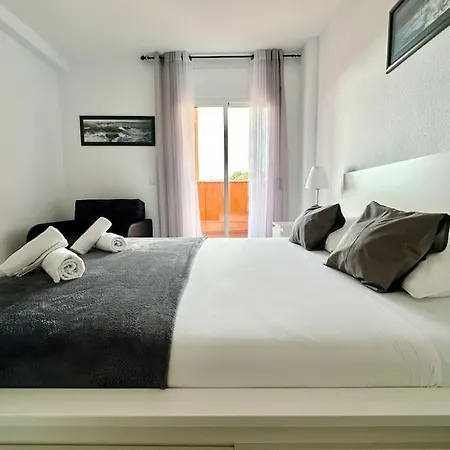 Apartment In La Reserva De Marbella